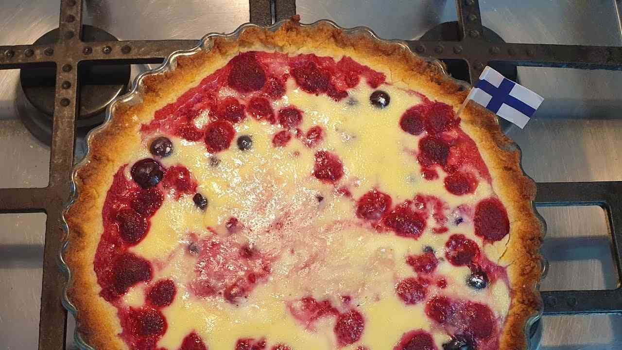 Golden Goumi Glow Pie - Healthy